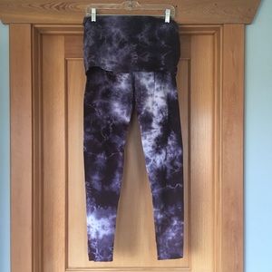 Tie-dyed leggings